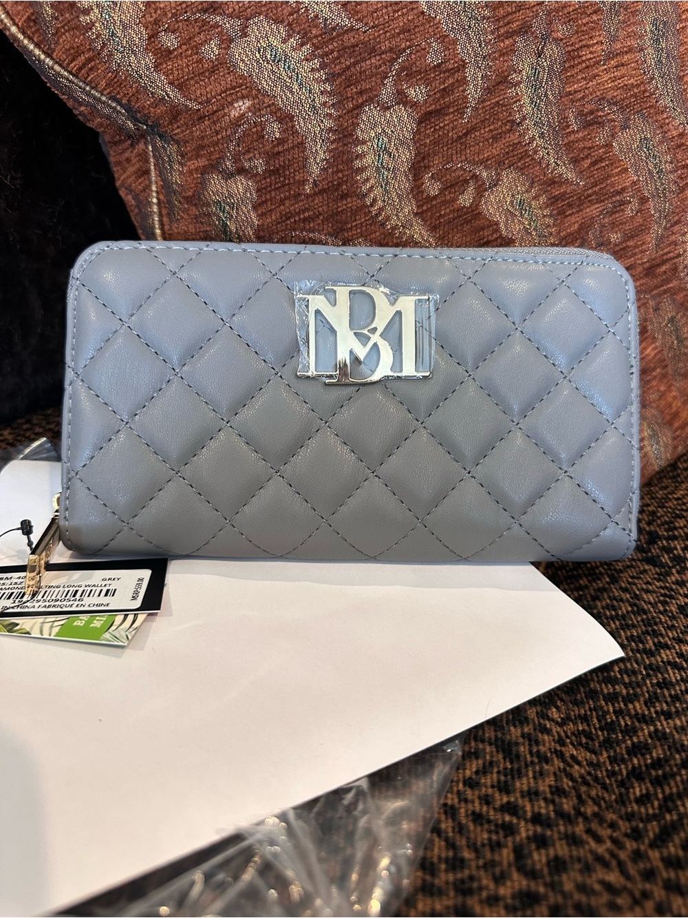 NWT Badgley Mischka Diamond Quilted Zip Around Long Wallet in gorgeous Grey!